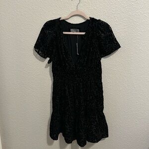 Black Velvet Floral dress. Anthropologie. Large Petite. New